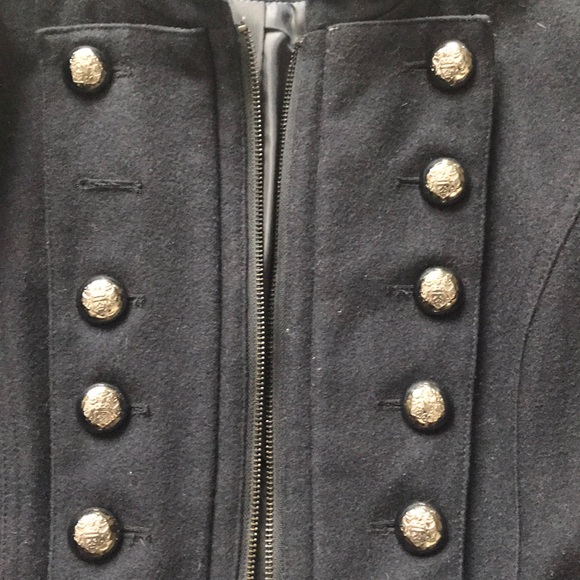 Coat - Picture 3 of 7